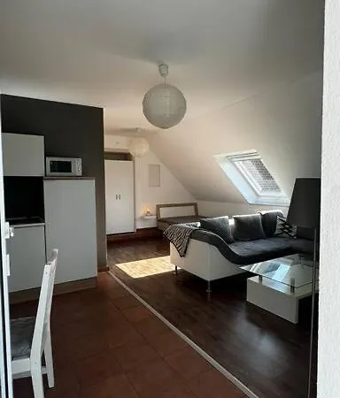 - Gruen & Citynah * 居特斯洛