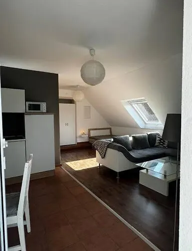 - Gruen & Citynah * 居特斯洛